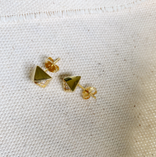 Load image into Gallery viewer, 18k Gold Filled Pyramid Detail Cubic Zirconia Stud Earrings
