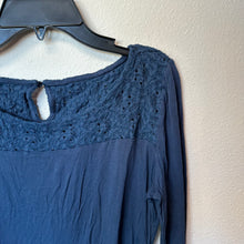 Load image into Gallery viewer, Blue Lace Top- M
