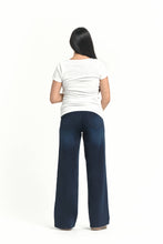 Load image into Gallery viewer, 32&quot; Better Butter Wide Leg Maternity Jean in Yanique
