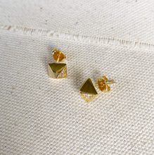 Load image into Gallery viewer, 18k Gold Filled Pyramid Detail Cubic Zirconia Stud Earrings
